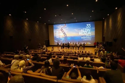 Adana Altın Koza Film Festivali'nde ödüller sahiplerini buldu