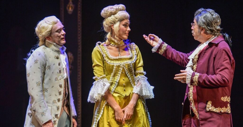 Amadeus Harbiye Açıkhava'da sahneleniyor
