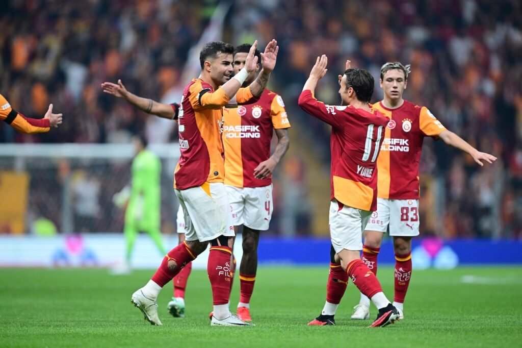 Galatasaray Lille Deplasmanında Puan Peşinde