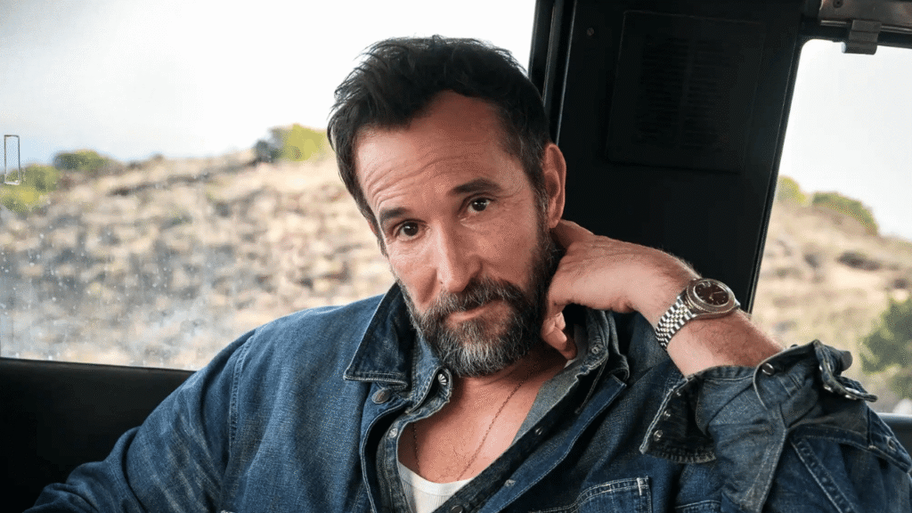 Noah Wyle "The Pitt" Dizisindeki Başarısıyla Yaşayan En Seksi Erkek Seçildi