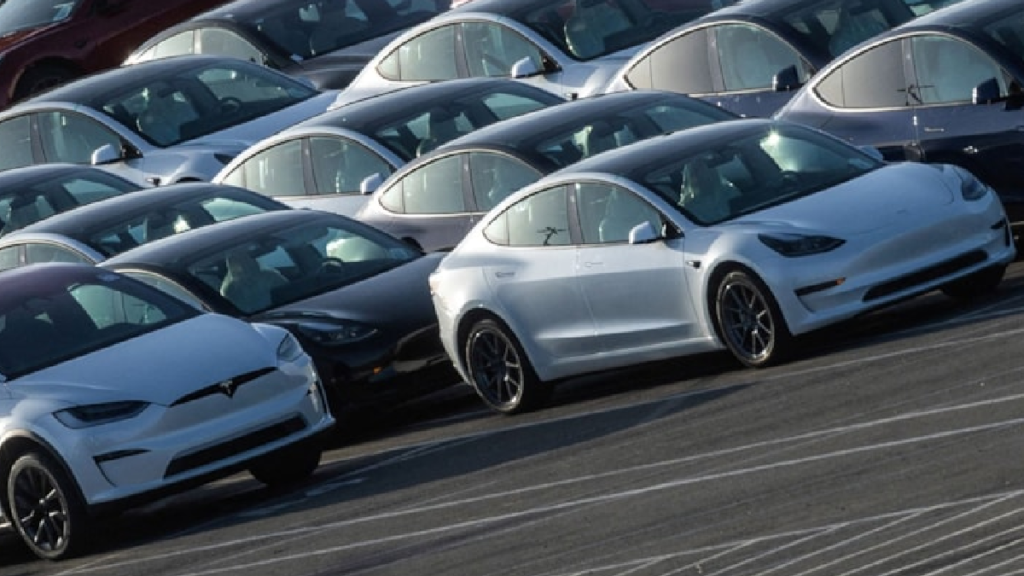 Tesla'nın Net Kârı Üçüncü Çeyrekte Yüzde 43 Düştü