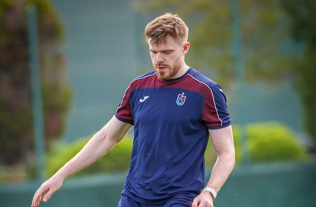 Trabzonspor'da Arseniy Batagov Şoku: Ukraynalı Stoper En Az 2 Ay Yok