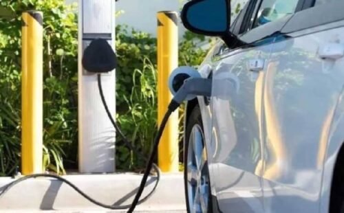 Türkiye Pazarındaki En Uzun Menzilli Elektrikli Otomobiller Belli Oldu