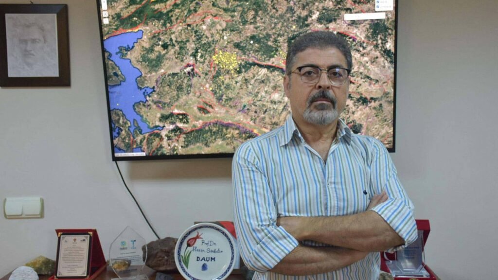 Uzman İsim İzmir ve Çevresindeki Riskli Fay Hatlarını Tek Tek Sıraladı