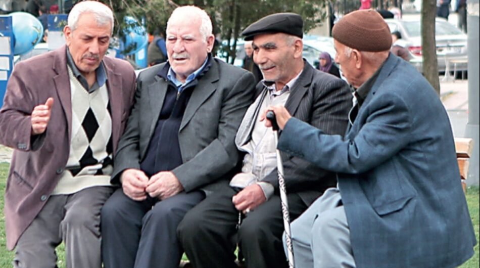 Yüksek Enflasyonla Mücadele Eden Dar Gelirliler Fon Krizi Gölgesinde Geçim Sıkıntısı Yaşıyor
